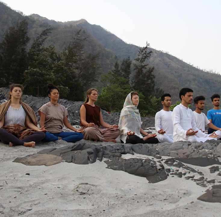 Yoga Retreat In Rishikesh