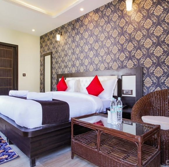 14 Days Yoga Retreat In Rishikesh 14 Days Yoga Retreat In Rishikesh