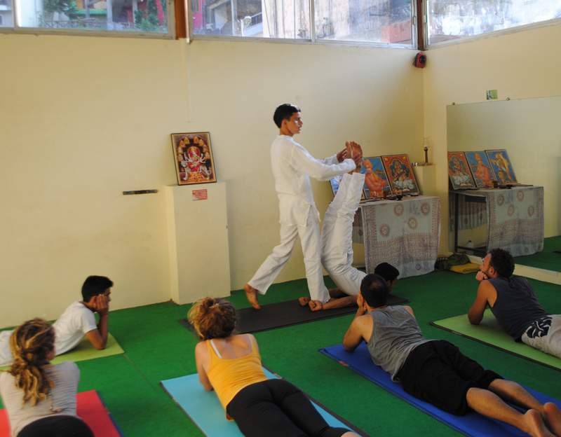 Yoga TTC In Rishikesh Yoga TTC In Rishikesh
