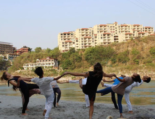 14 Days Yoga Retreat In Rishikesh 14 Days Yoga Retreat In Rishikesh
