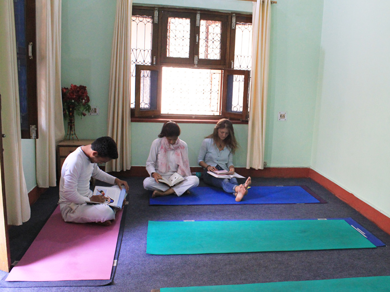 14 Days Yoga Retreat In Rishikesh 14 Days Yoga Retreat In Rishikesh